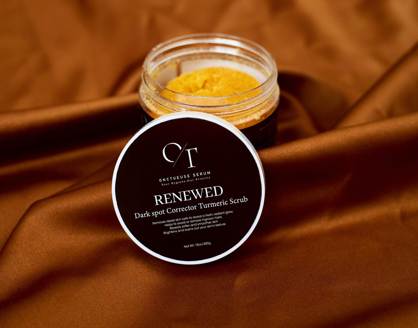 Renewed Dark spot Corrector Turmeric Scrub